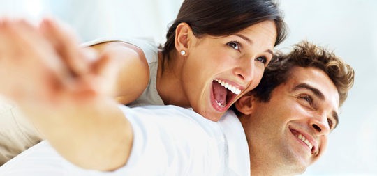 Pareja muy feliz