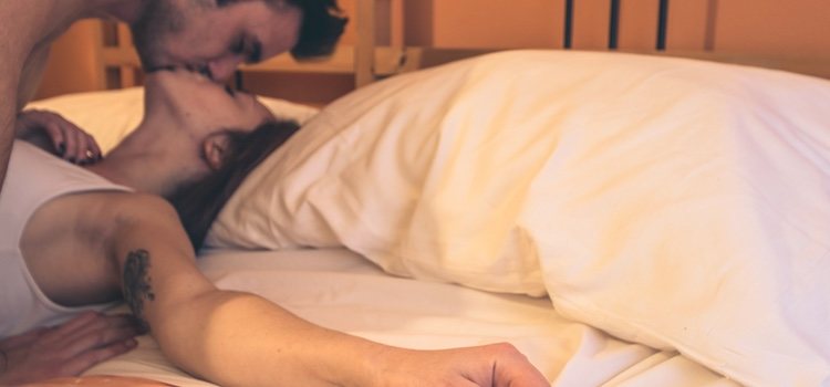 La eyaculación femenina y la masculina son diferentes