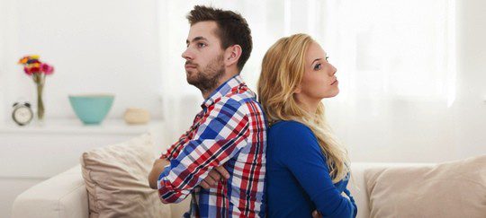 Pareja en trámites de divorcio