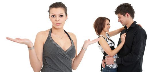 Es necesario que haya un entendimiento entre la amiga con pareja y la amiga soltera