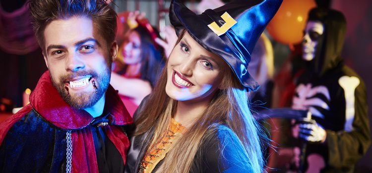 No le quites a tu pareja la ilusión por su disfraz, no es un concurso de belleza