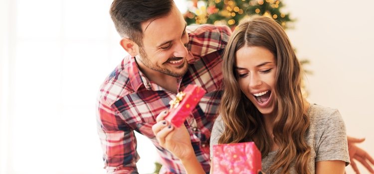 Lo bonito de estas fechas es sorprender a tu pareja