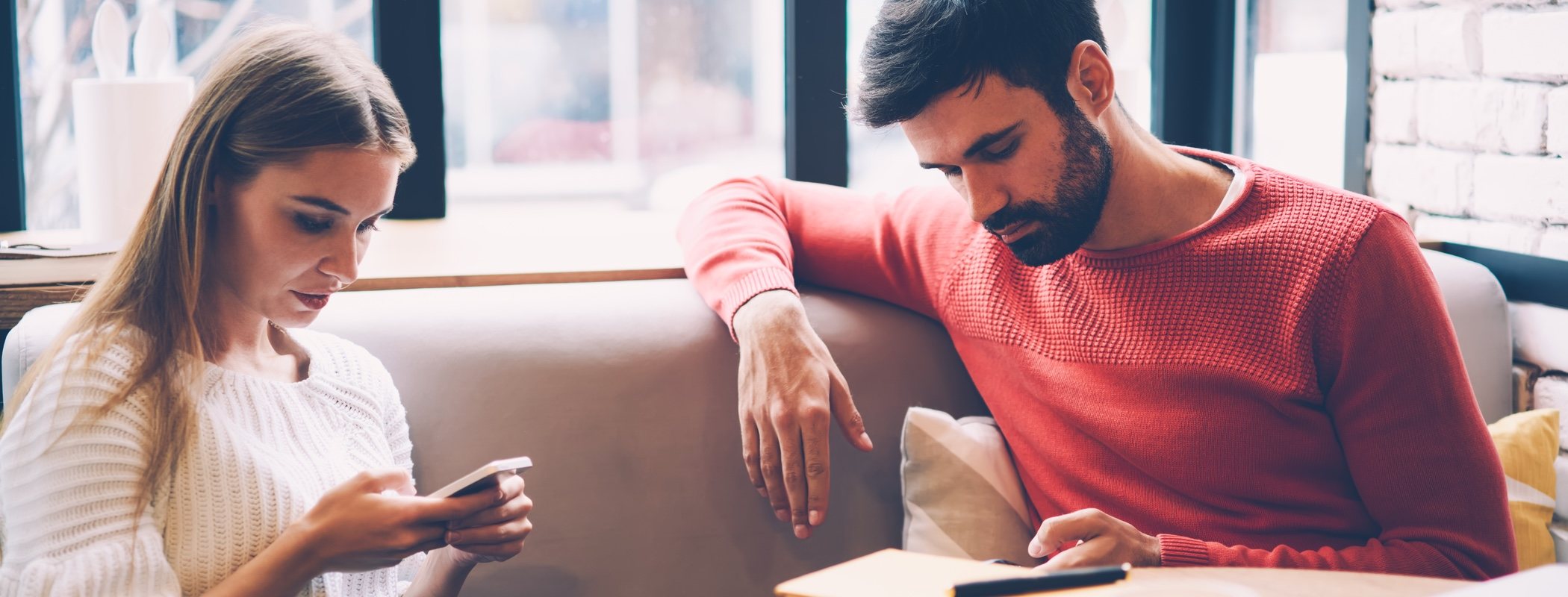 Qué evitar en la primera cita: guía para chicos