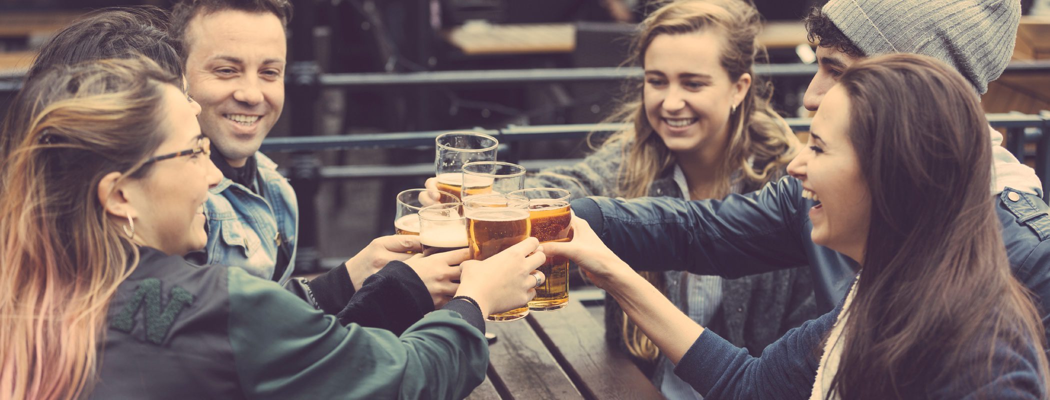 Disfruta del día de San Valentín en compañía de tus amigos