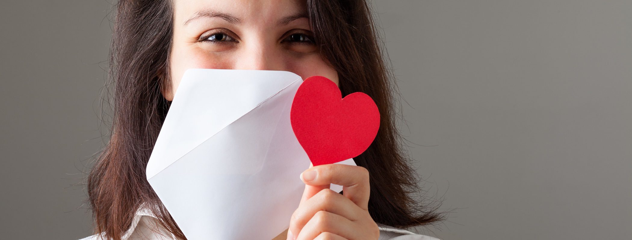 Cartas de amor para tu novio: emociónale con frases de amor