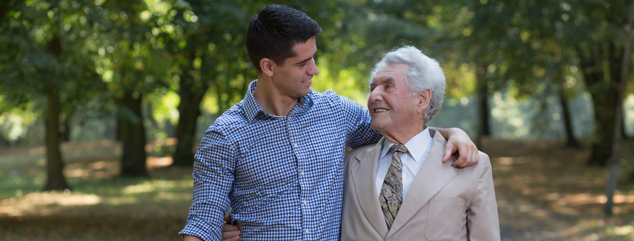 Cómo contarle a tus abuelos que eres gay, lesbiana, bisexual o transexual