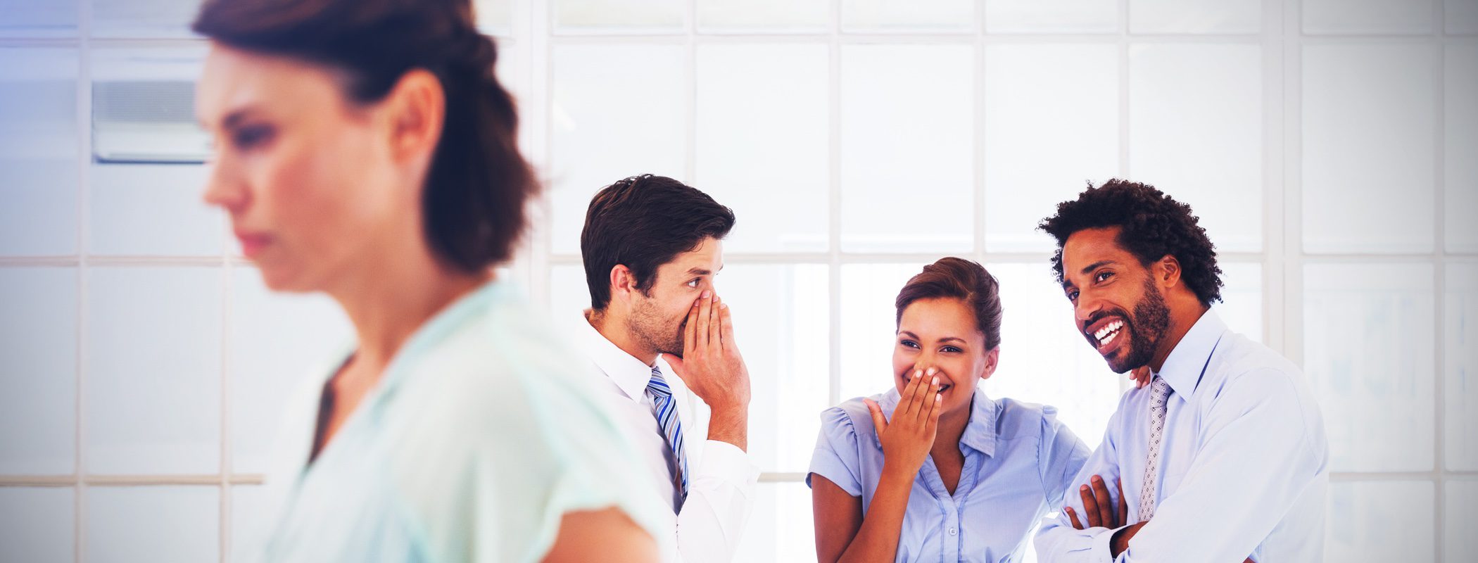 Homofobia en el trabajo: qué hacer si sufres discriminación