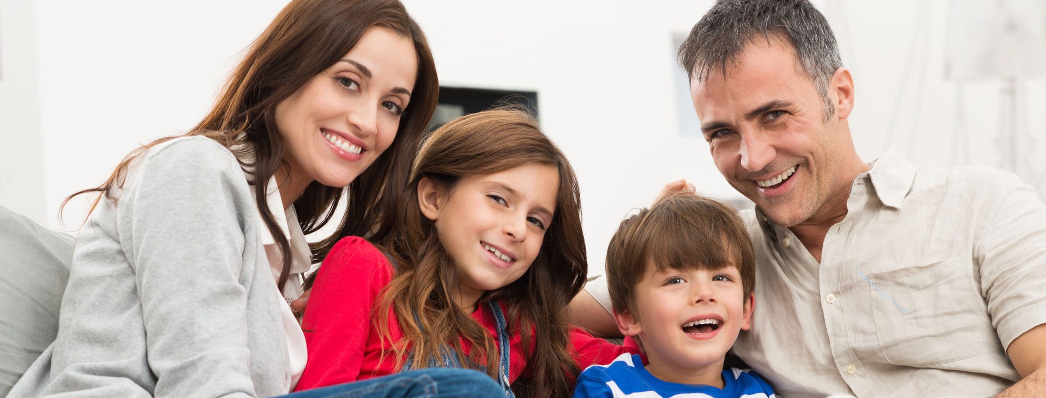 Frases que los padres dicen a sus hijas y no a sus hijos y que tú no deberías repetir