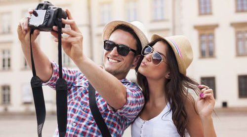 ¿Debo borrar las fotos de mi ex en las redes sociales tras la ruptura?